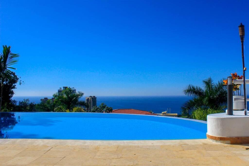 Mozzafiato Private With Full Staff And Heated Pool