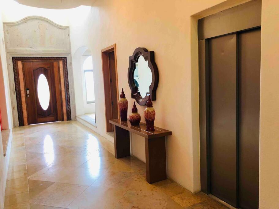 Mozzafiato Private With Full Staff And Heated Pool *