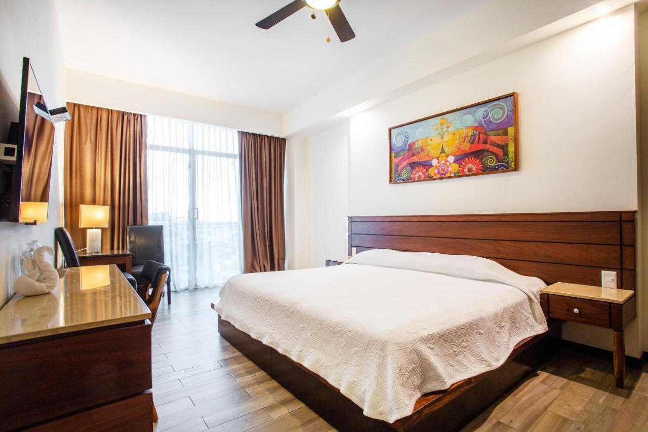 Blaze & 3* Puerto Vallarta