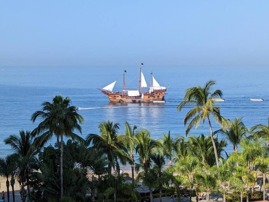 Ocean View Penthouse In P.v. Romantic Zone Apartamento