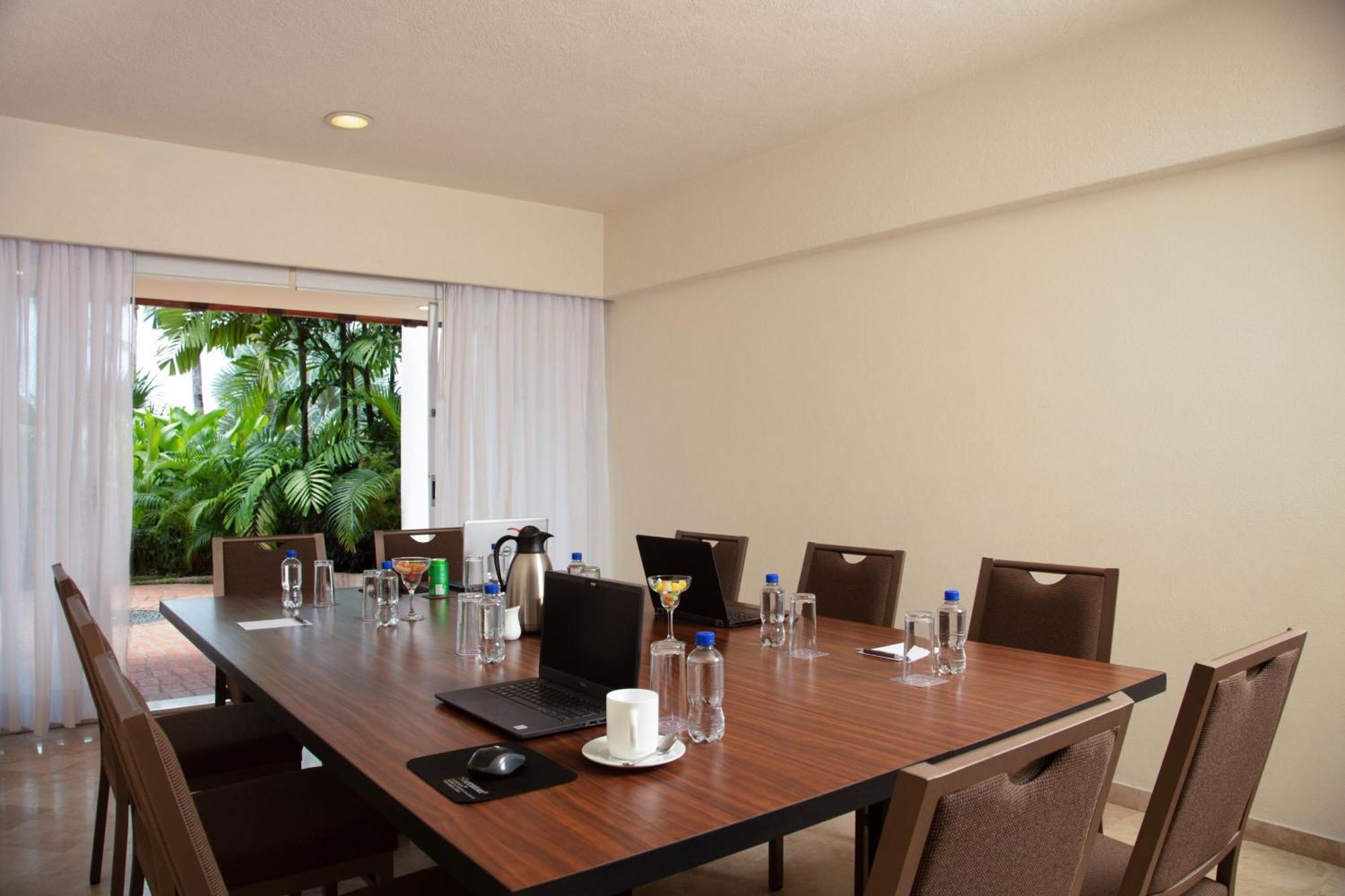 Sheraton Buganvilias Resort&convention Center