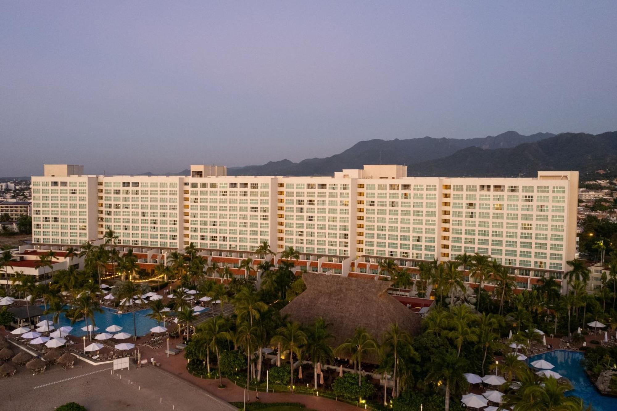 Sheraton Buganvilias Resort&convention Center Resort