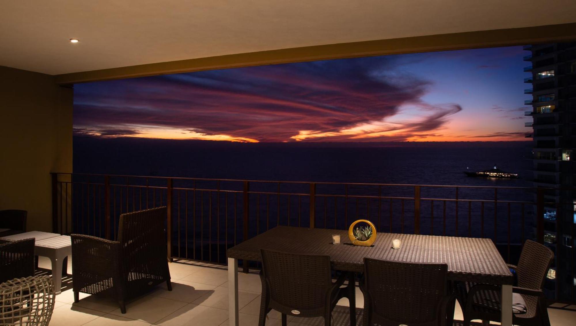 Gorgeous 15 Floor Grand Venetian Apartamento *