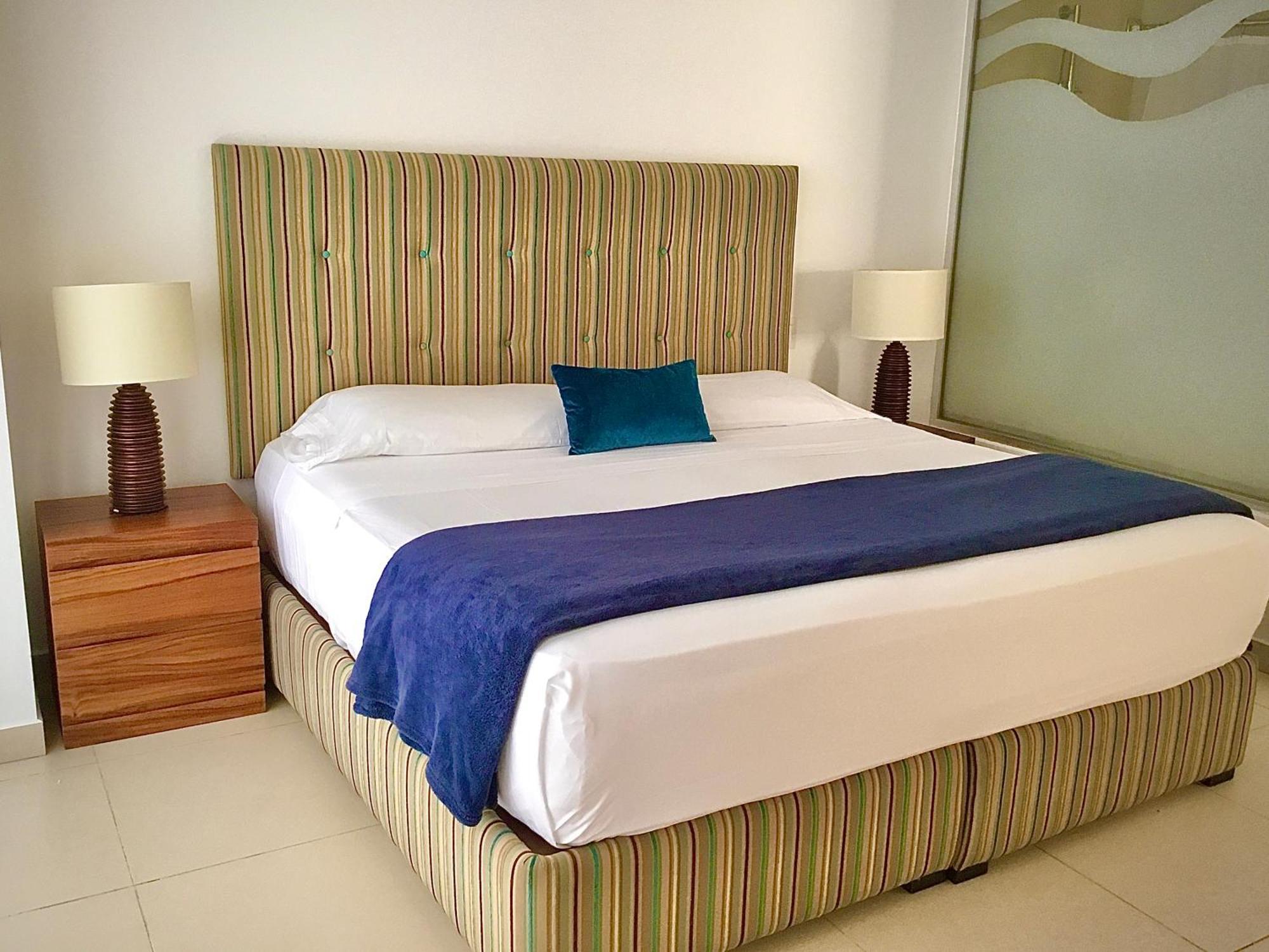 Departamentos Oceanfront Icon Vallarta Apartamento *