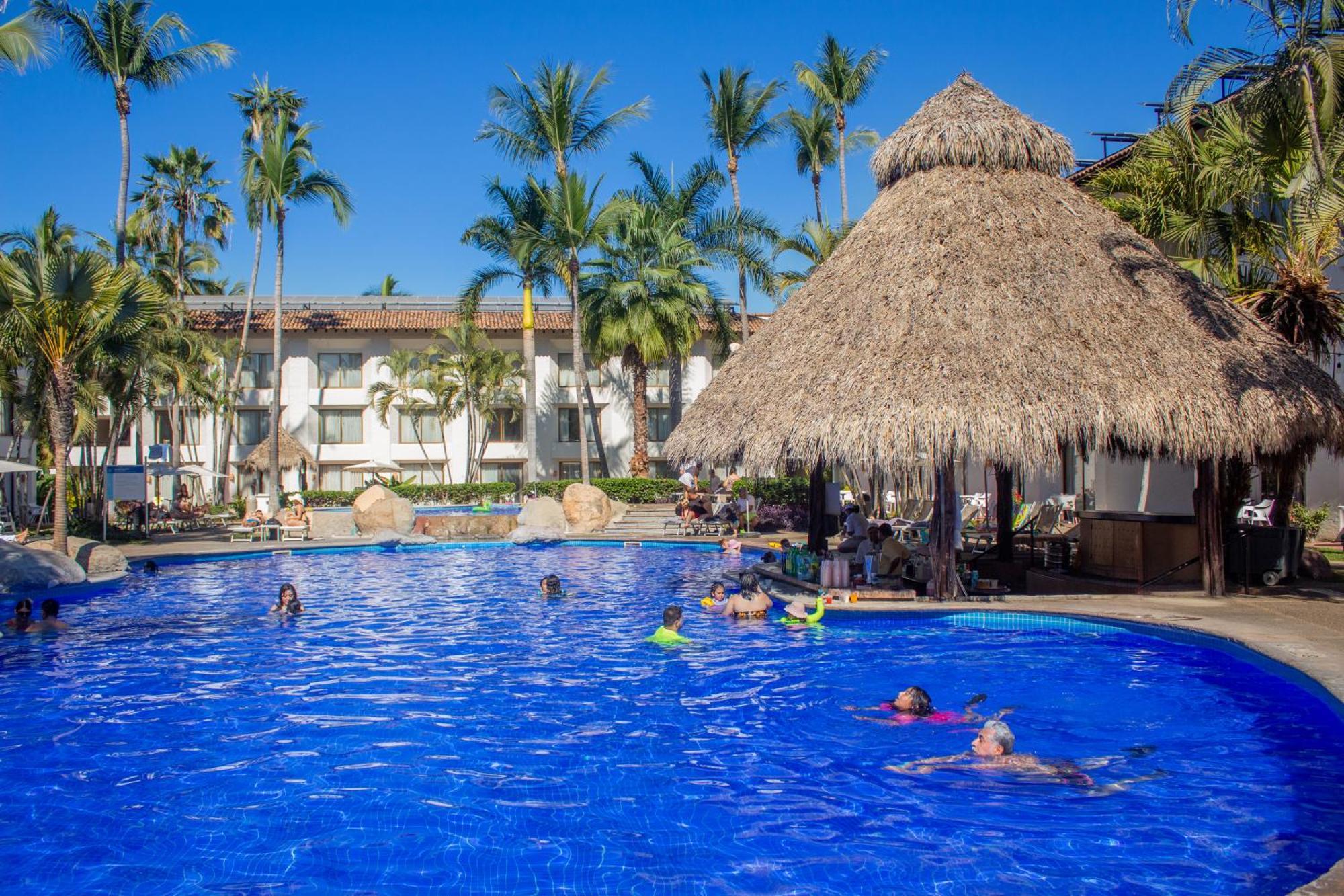 Resort Plaza Pelicanos Club Puerto Vallarta