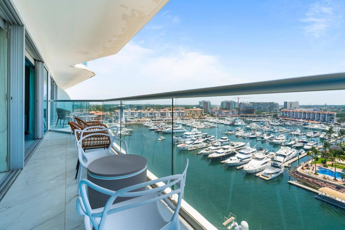 Disfruta De La Marina, Espectaculares Vistas. * Puerto Vallarta