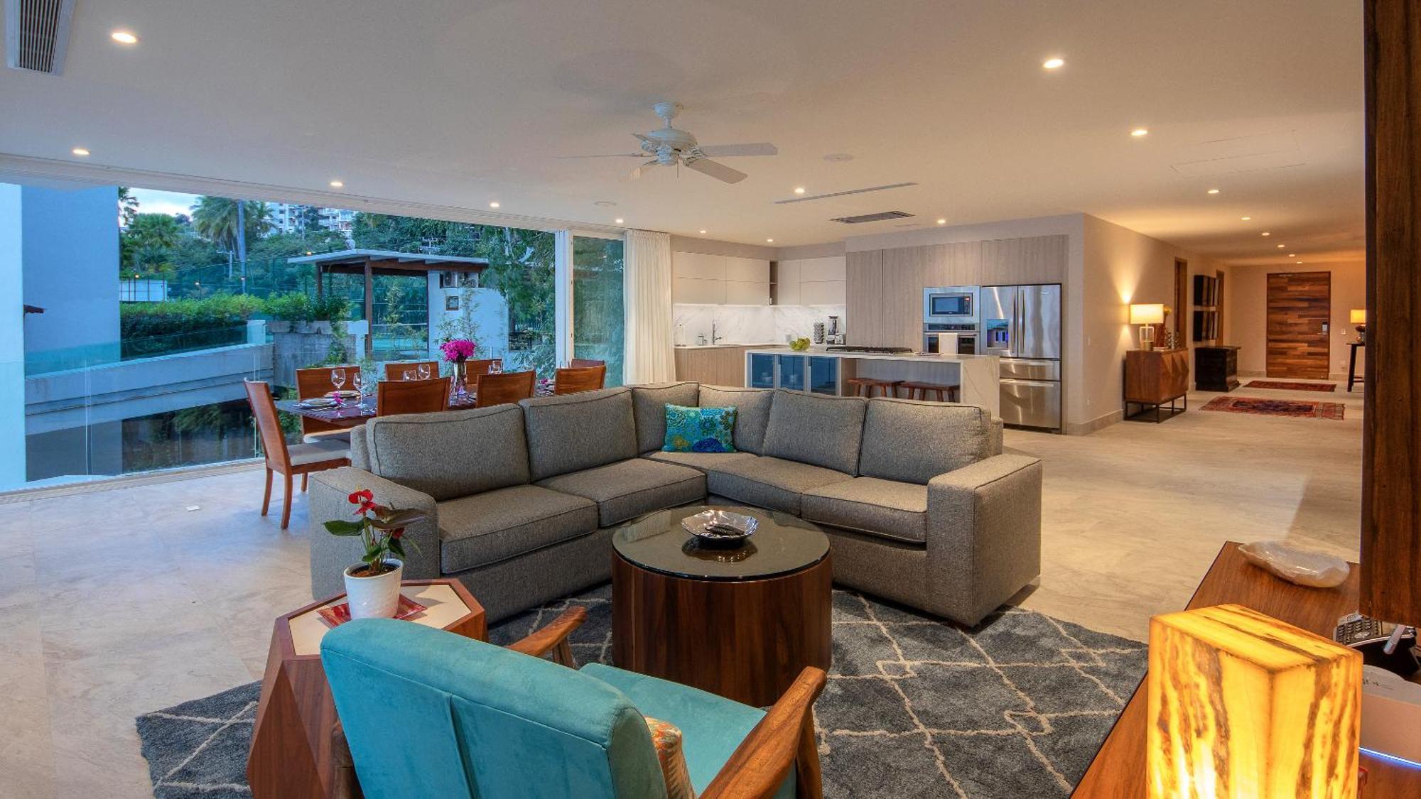 4 Bedroom Casa Indah Is A Gorgeous New 3400 Sf Apartamento *