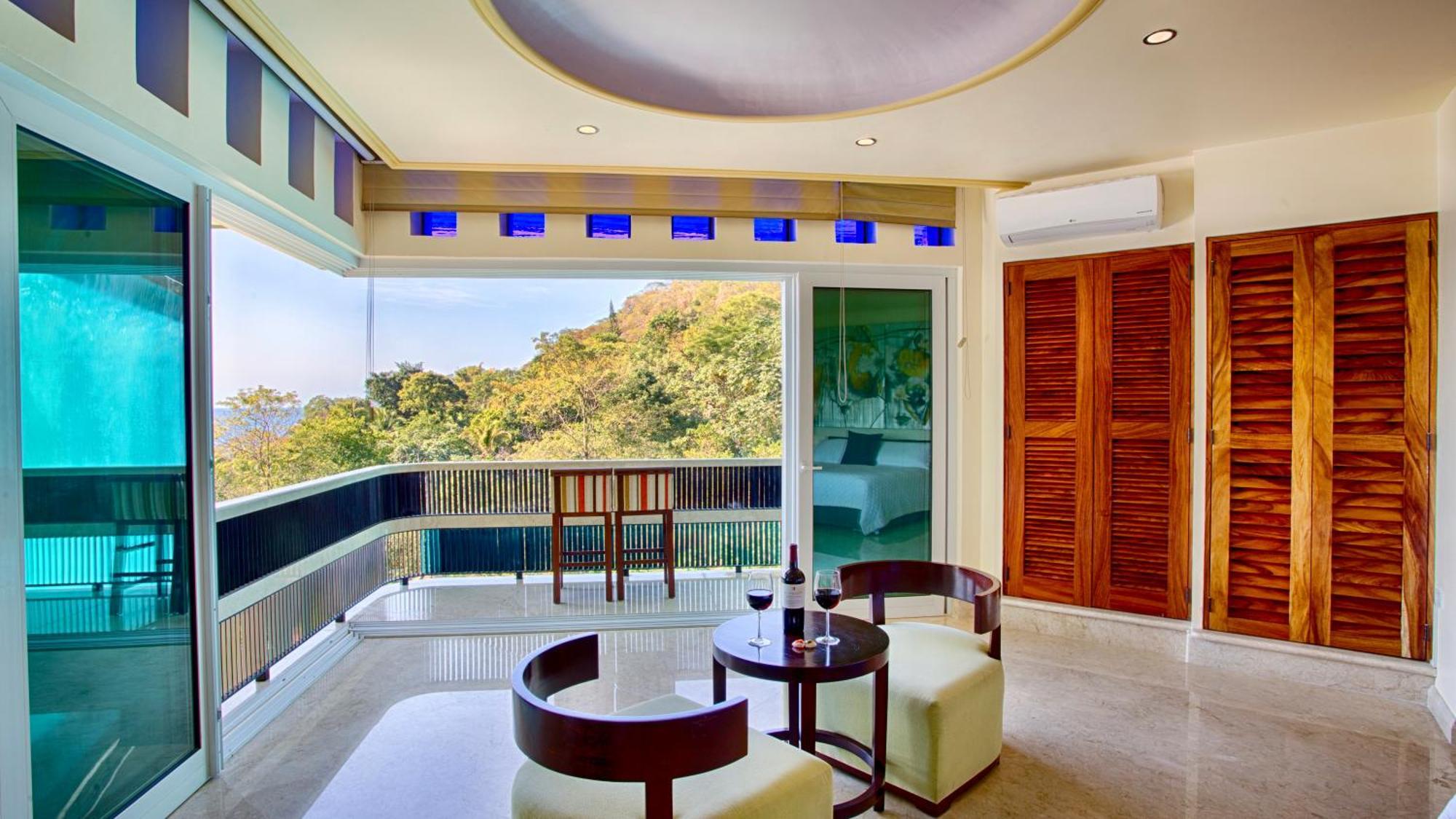 Luxury Ocean Frontage Boutique Puerto Vallarta