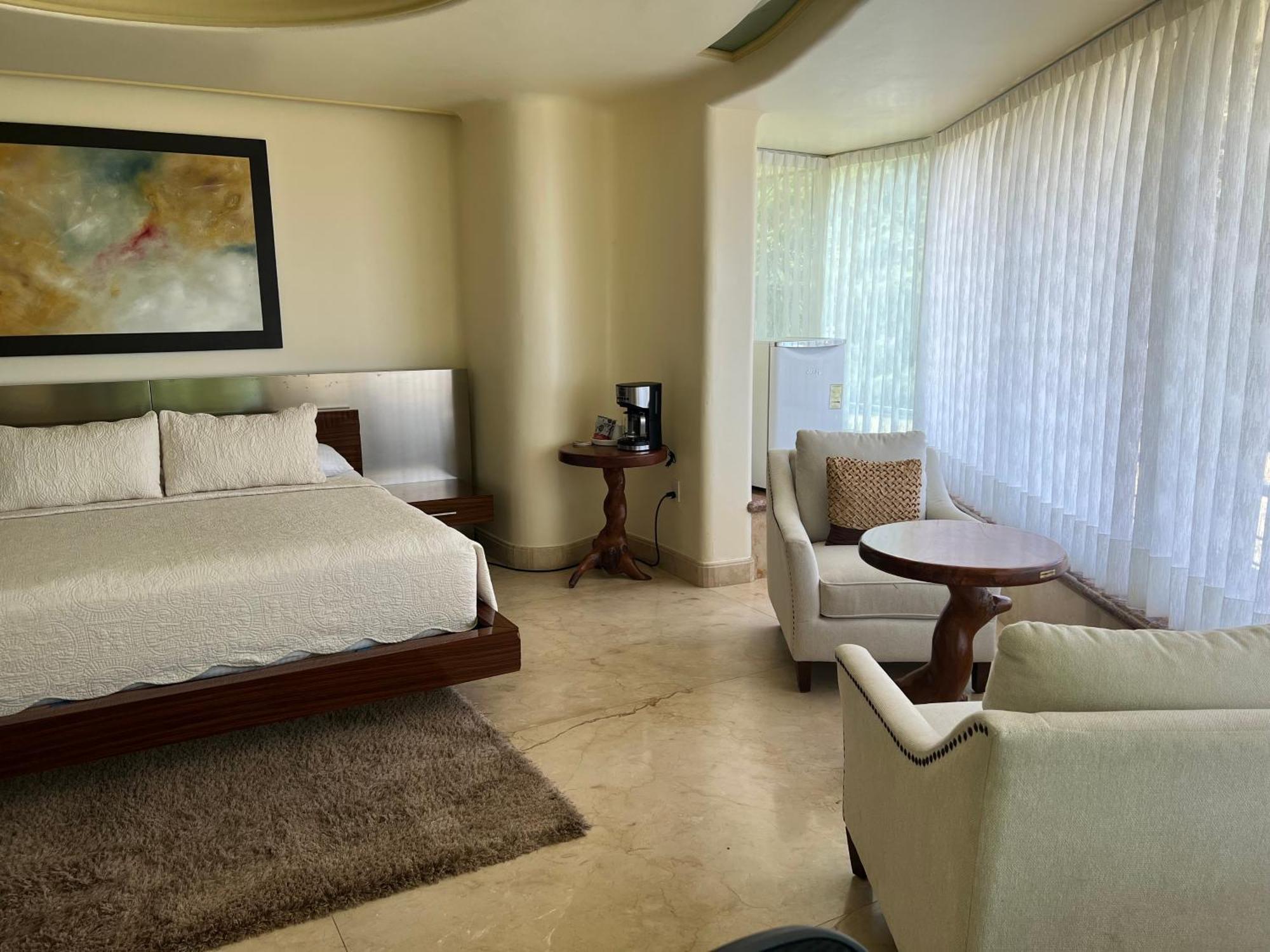 Luxury Ocean Frontage Boutique Puerto Vallarta