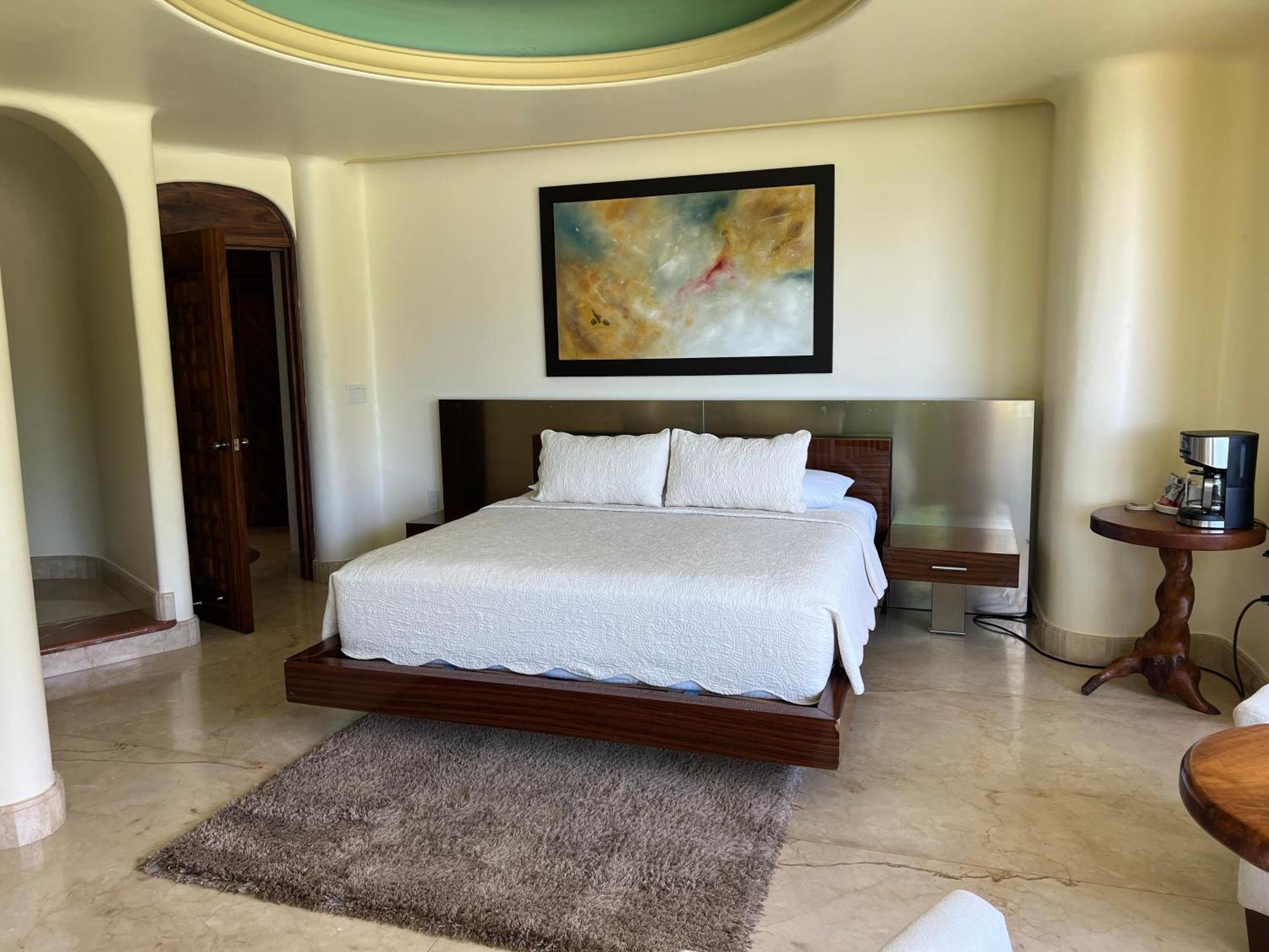 Luxury Ocean Frontage Boutique Hotel