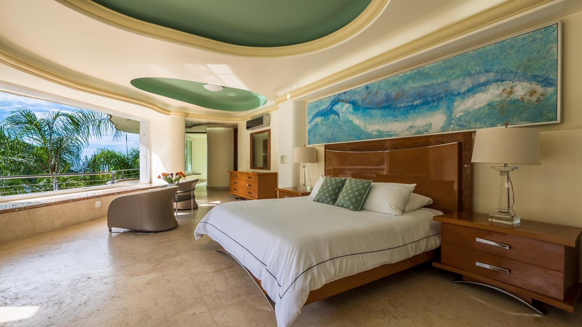 Luxury Ocean Frontage Boutique