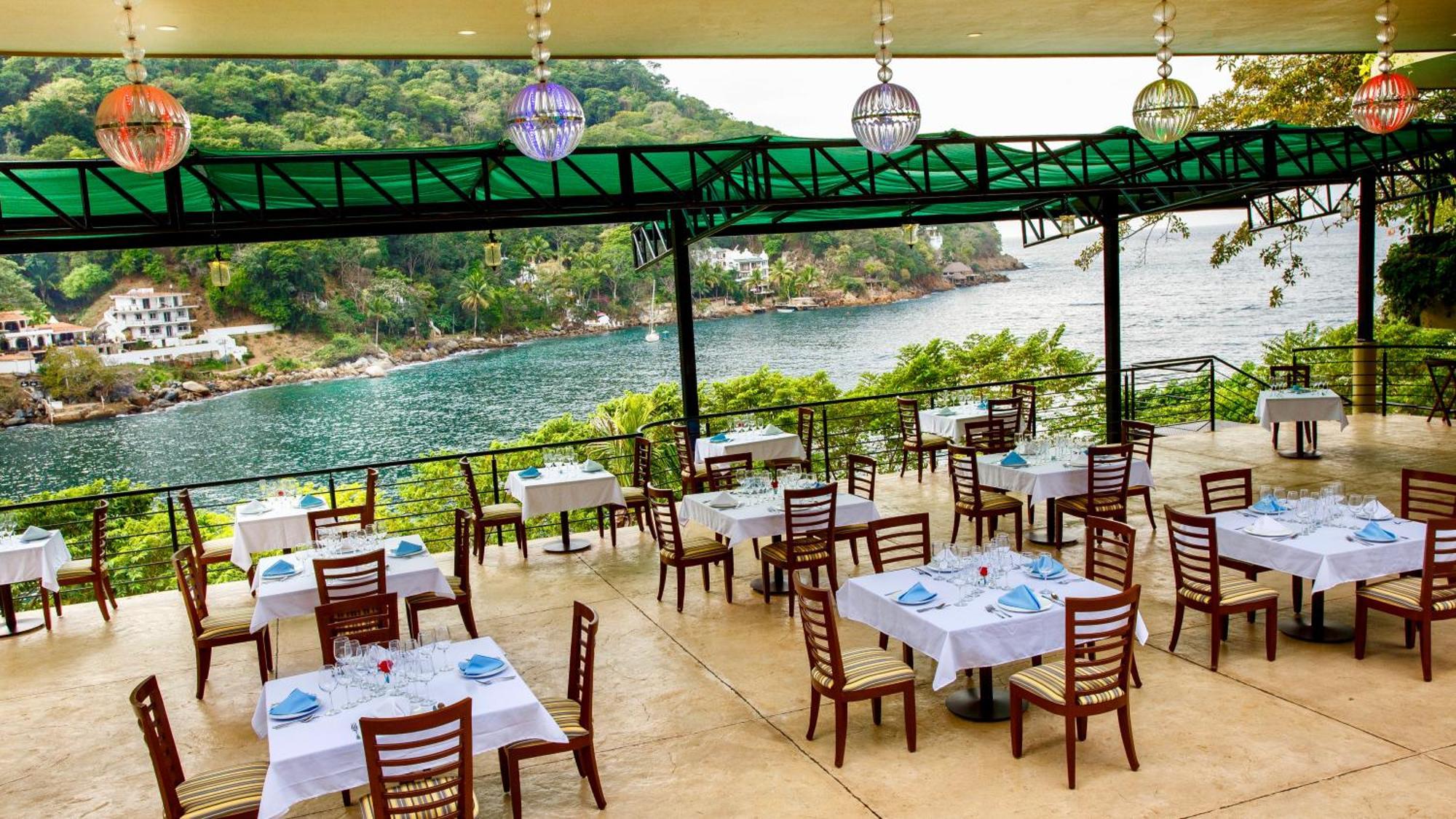 Luxury Ocean Frontage Boutique Hotel