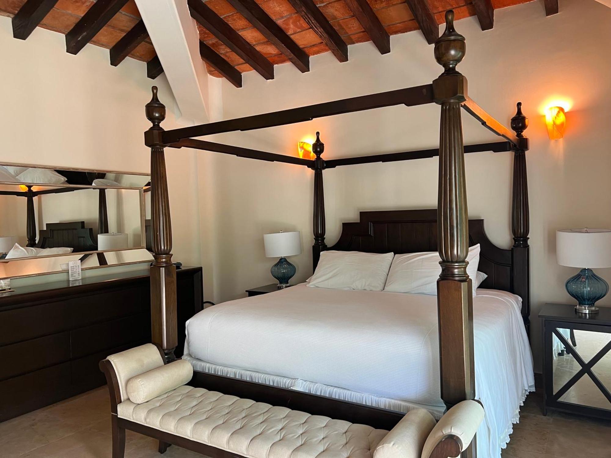Luxury Ocean Frontage Boutique Hotel *