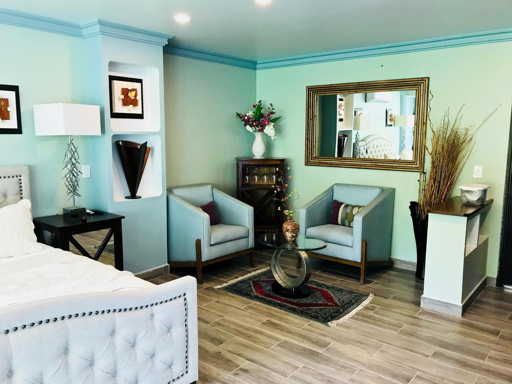 Hotel Luxury Ocean Frontage Boutique