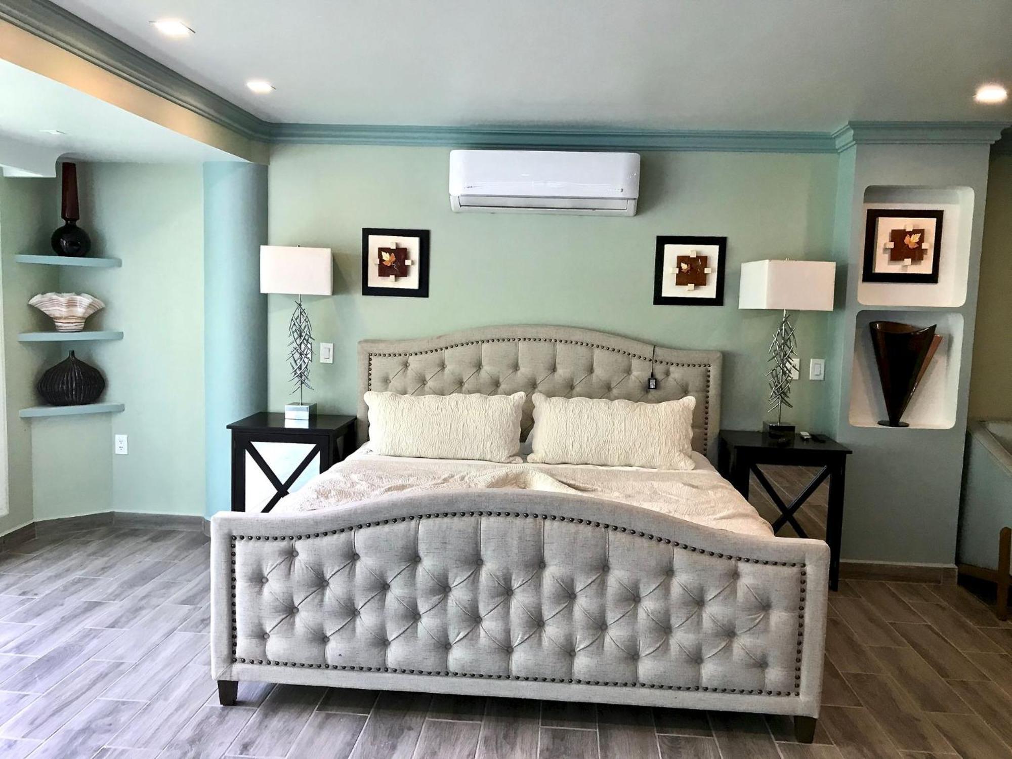 Luxury Frontage For Rent