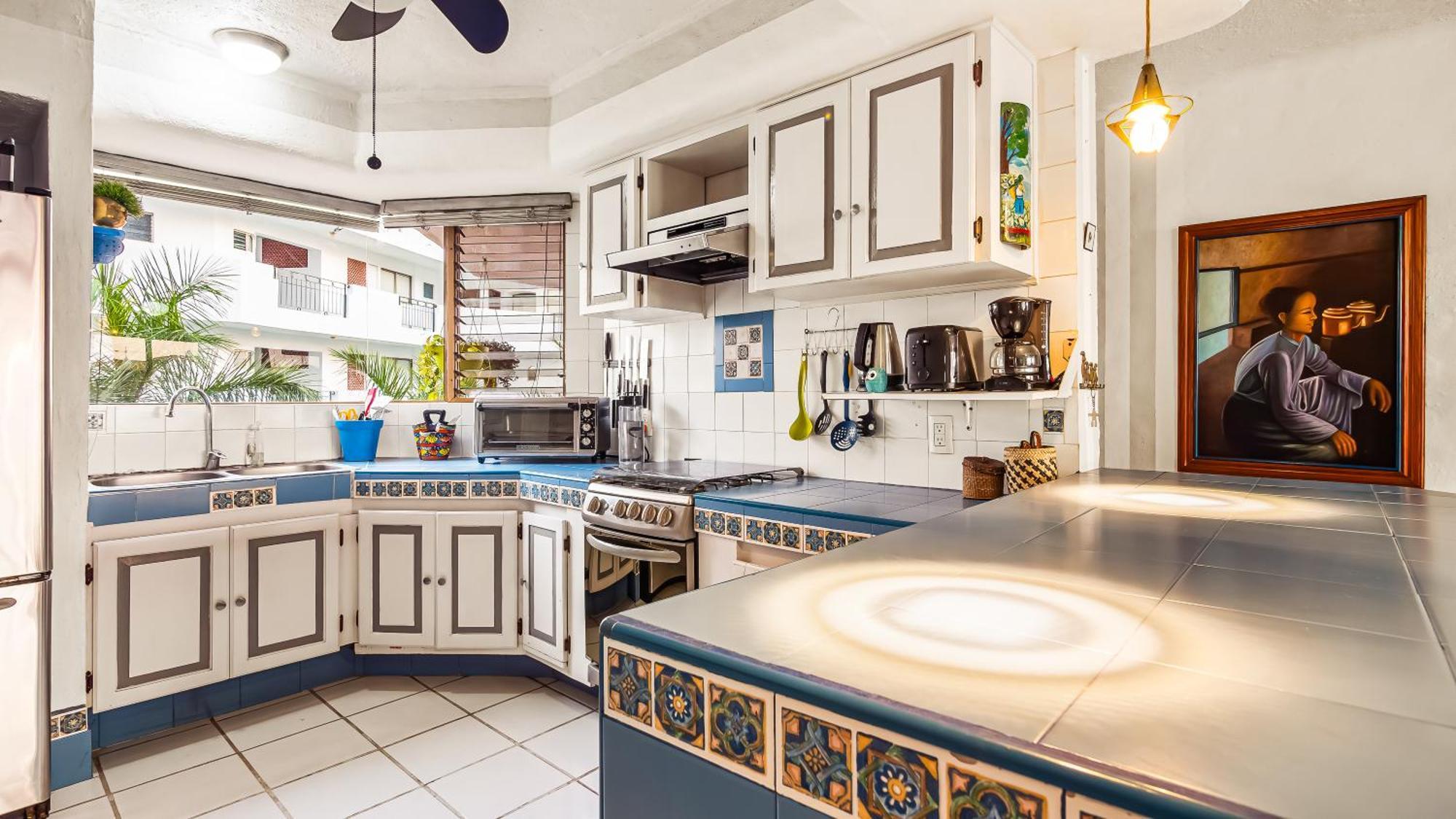 2br Marina Apartment