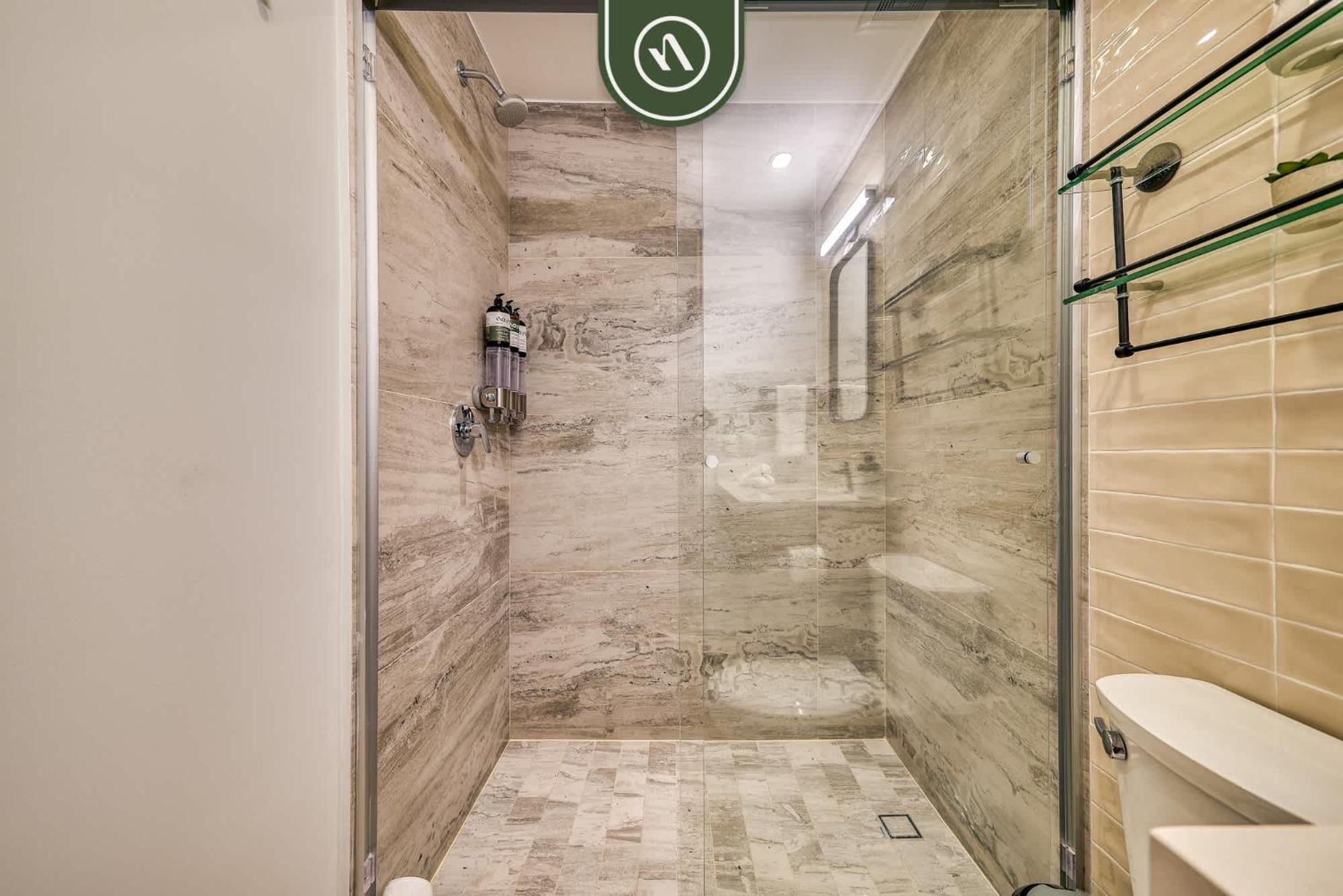 Luxury 4 Bedroom Right Next To The - Pools Apartamento *