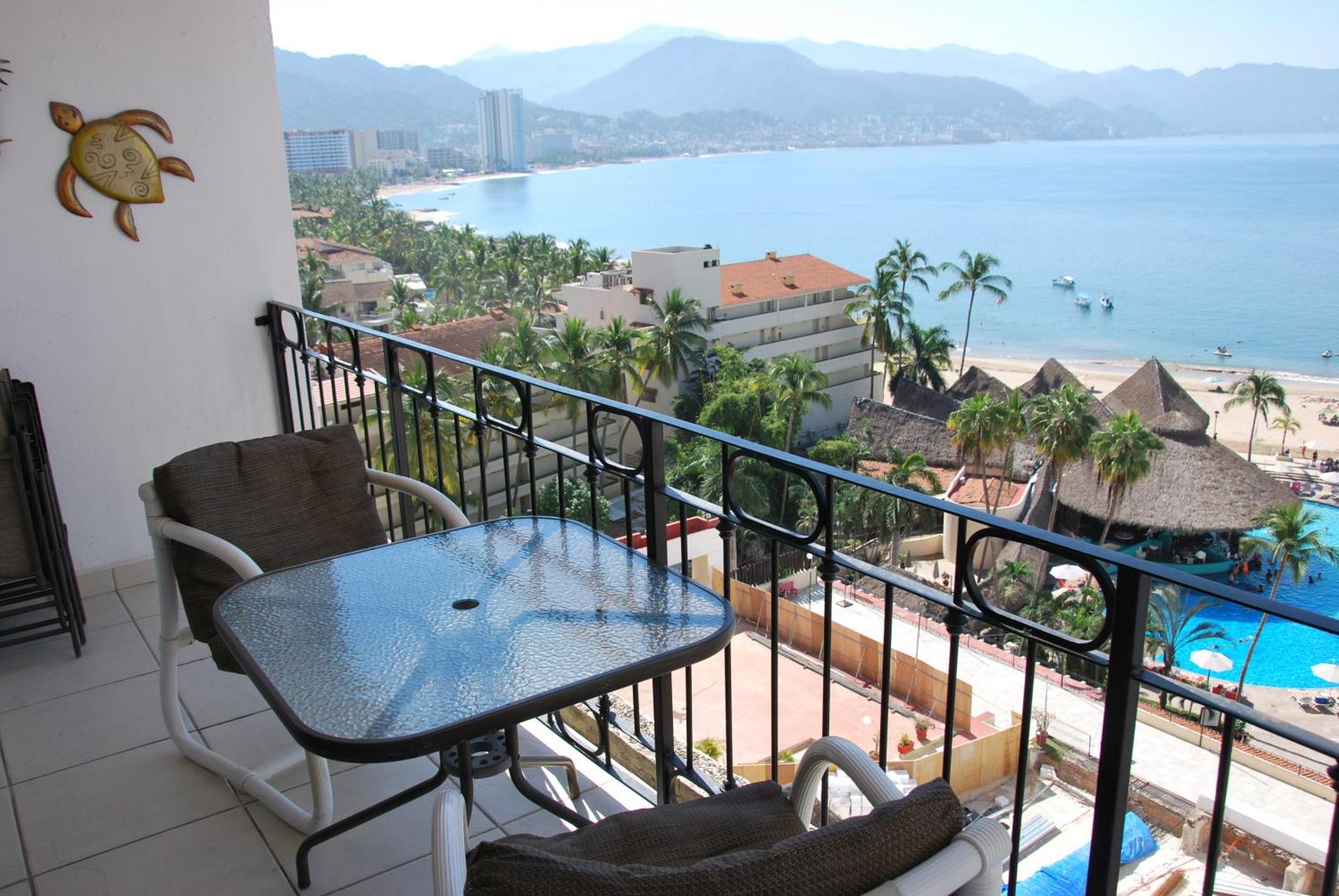 Beachfront Beside La Isla Mall Apartamento *