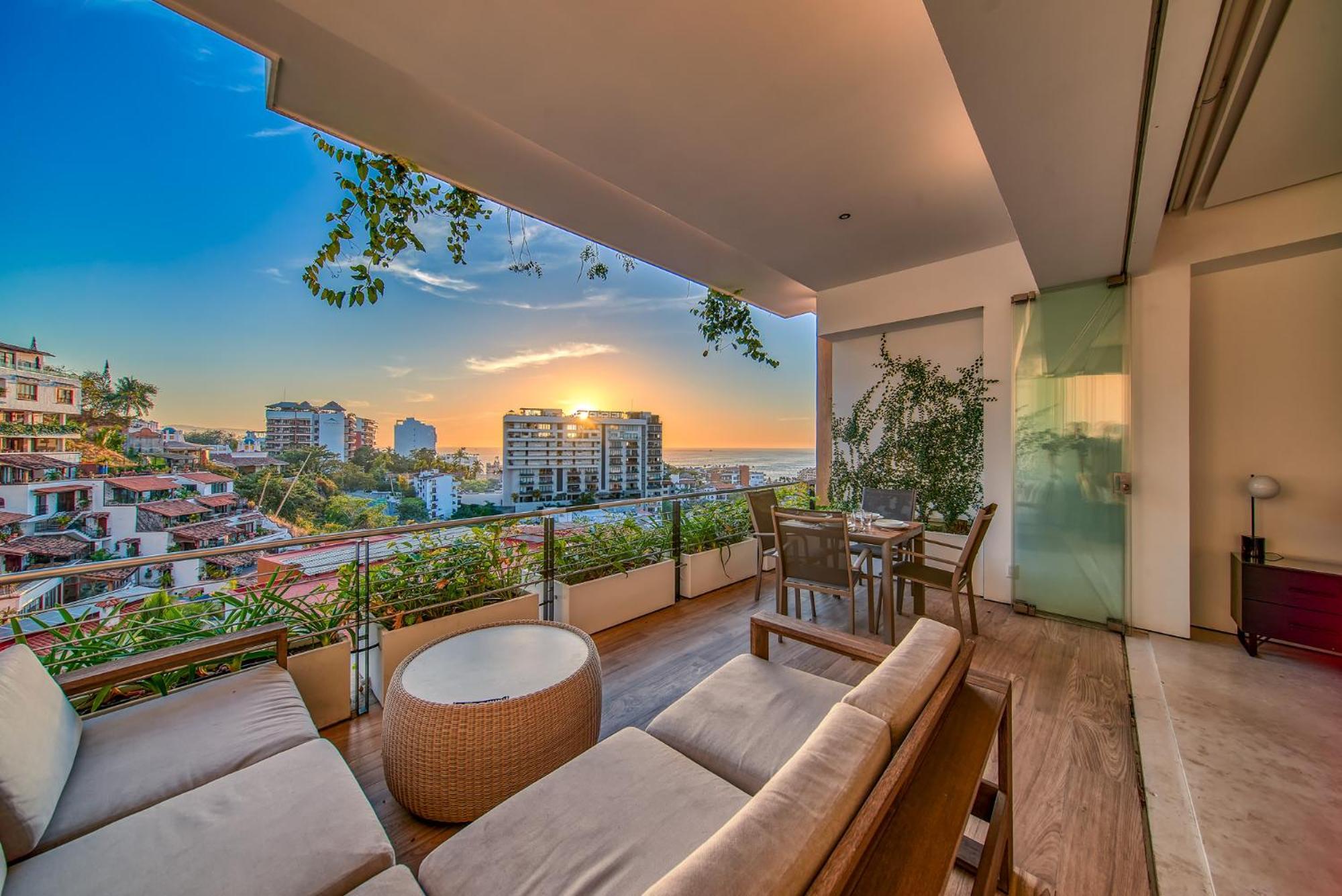 Ocean View Luxury - Walk To The Beach, Clubs And Restaurants Apartamento