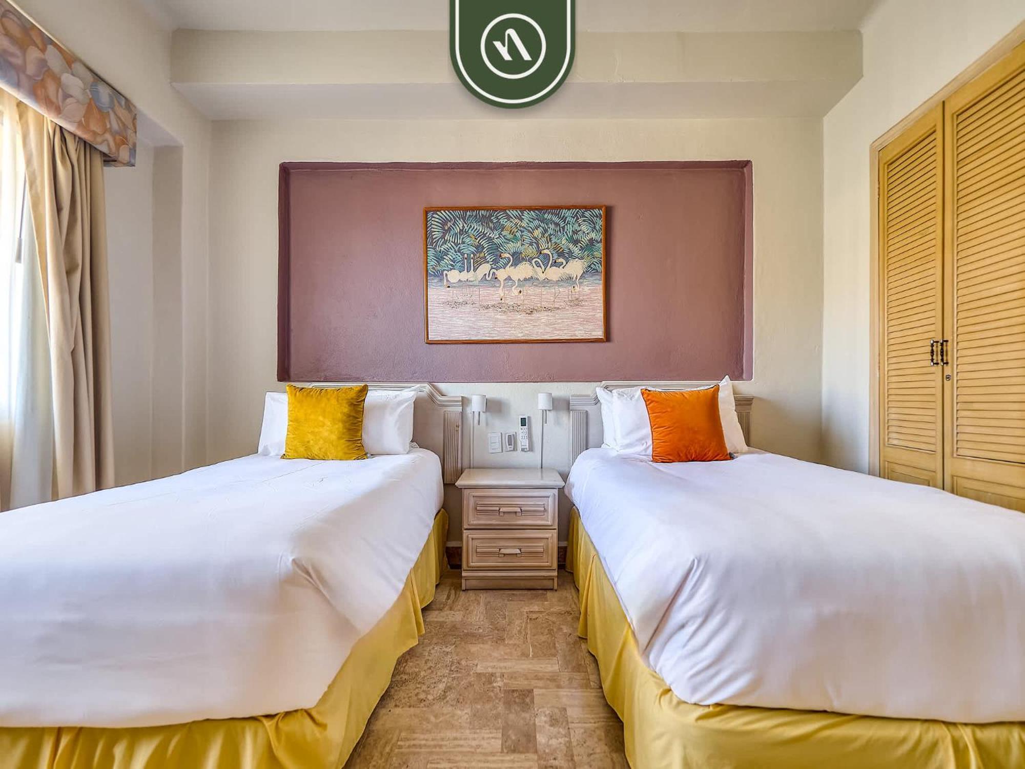 Beachfront 3 Bedroom With Pools - Beachclub Puerto Vallarta
