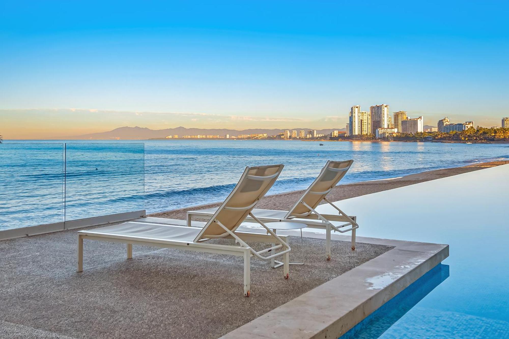 Hotel Harbor 171 Torre Norte 2408 *
