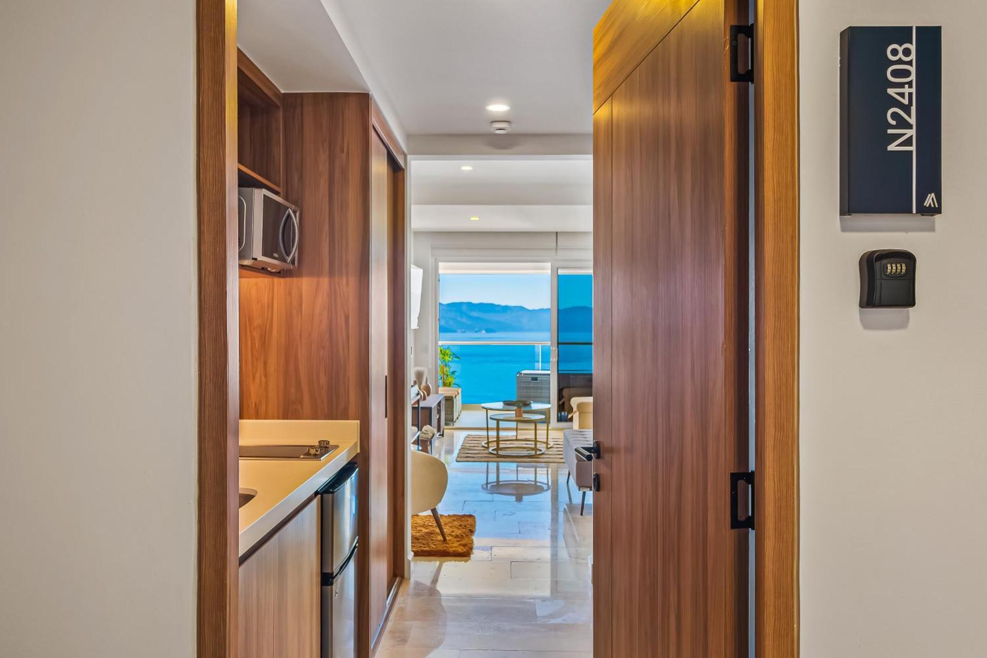Hotel Harbor 171 Torre Norte 2408 Puerto Vallarta