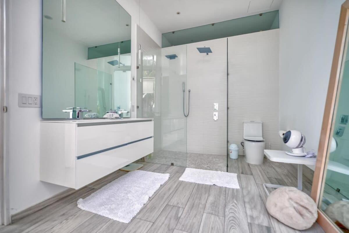 Apartment Luxury 1br With View - Jacuzzi - King Bed