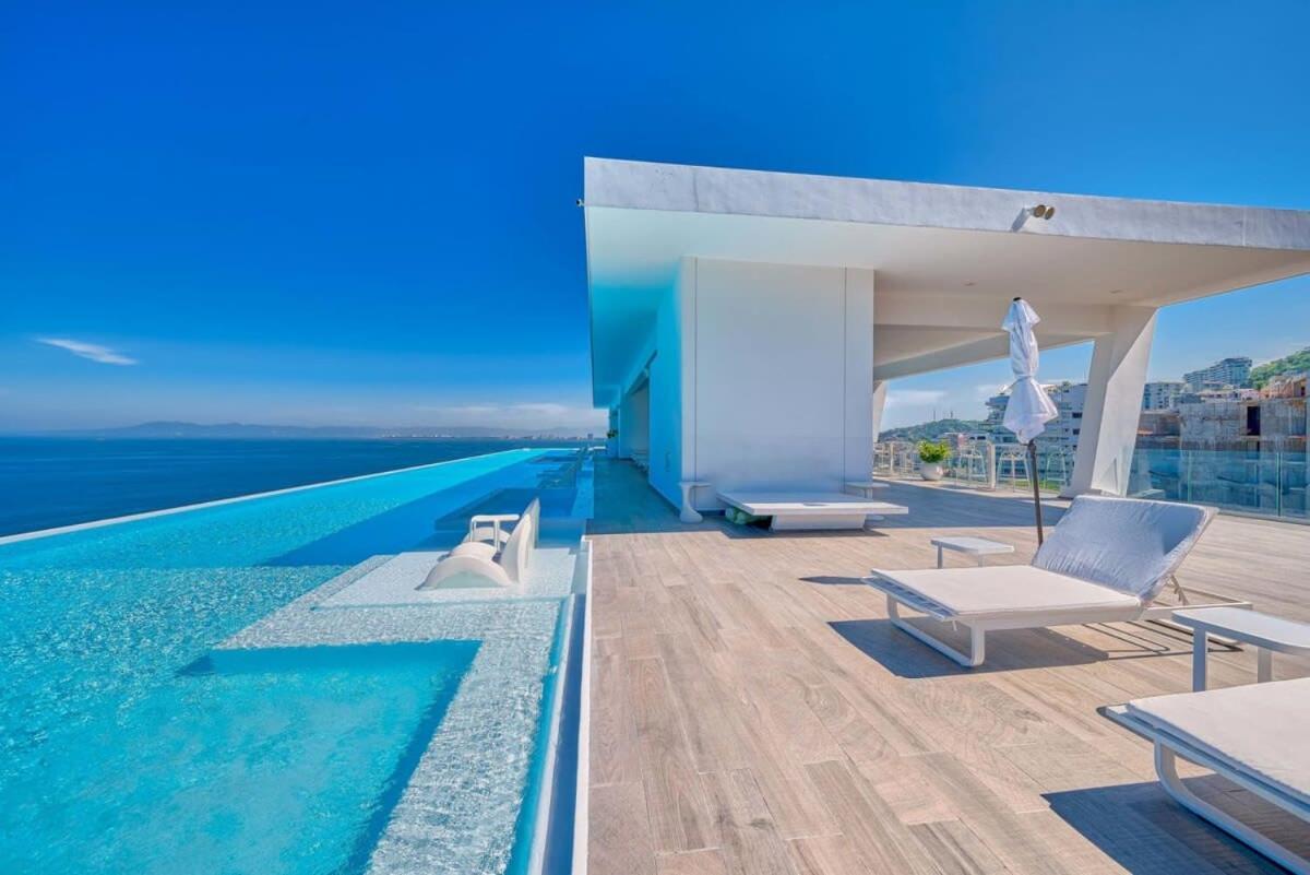 Apartment Luxury 1br With View - Jacuzzi - King Bed Puerto Vallarta