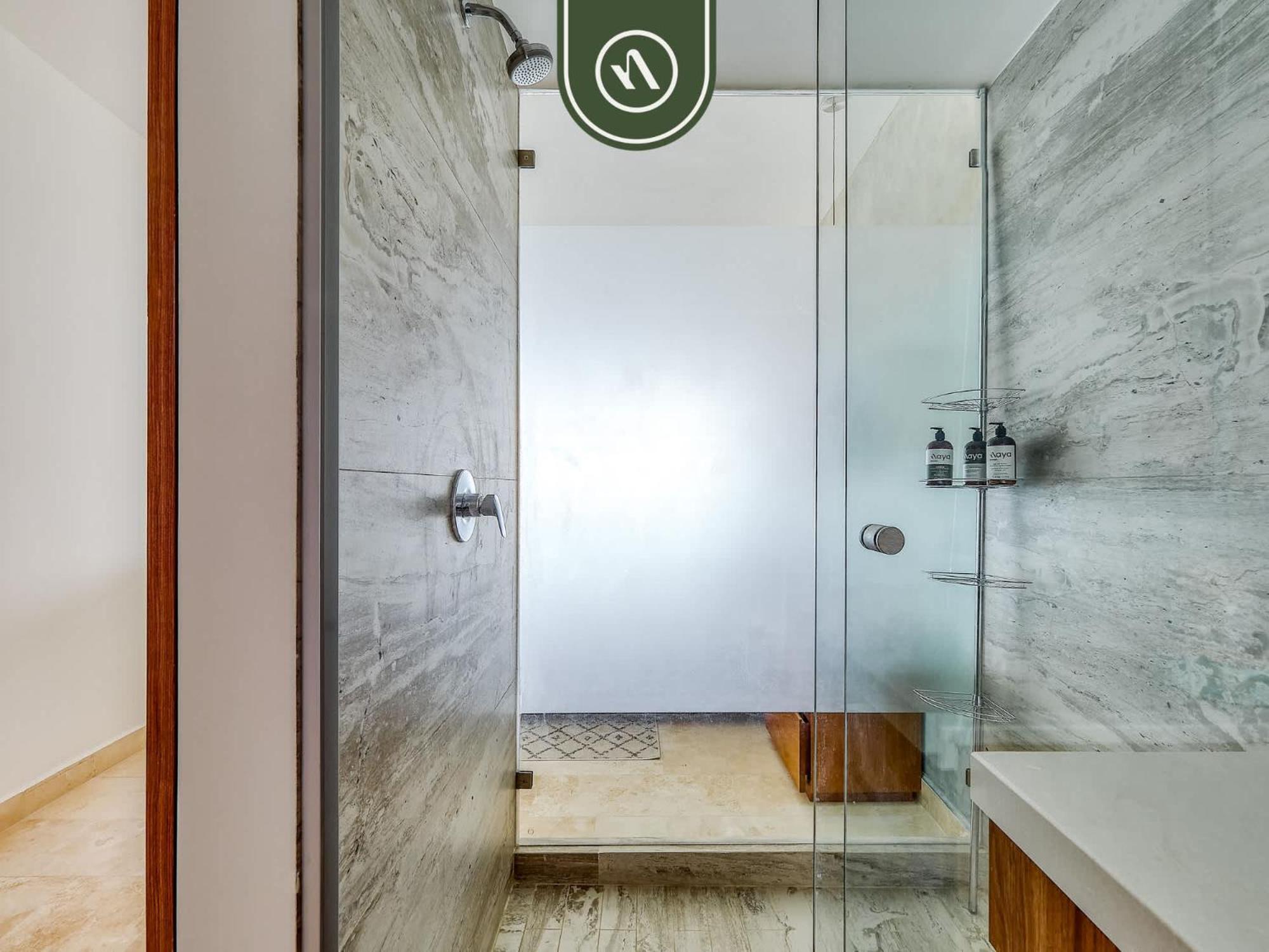 Apartment Luxury Oceanfront 3 Bedroom - Pools Puerto Vallarta