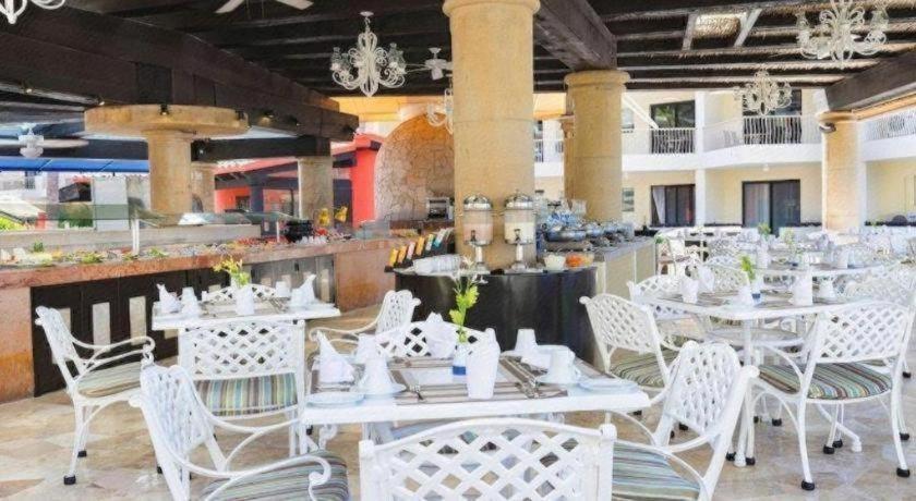 Mexican Experience By Del Palmar Vallarta Hotel 4*