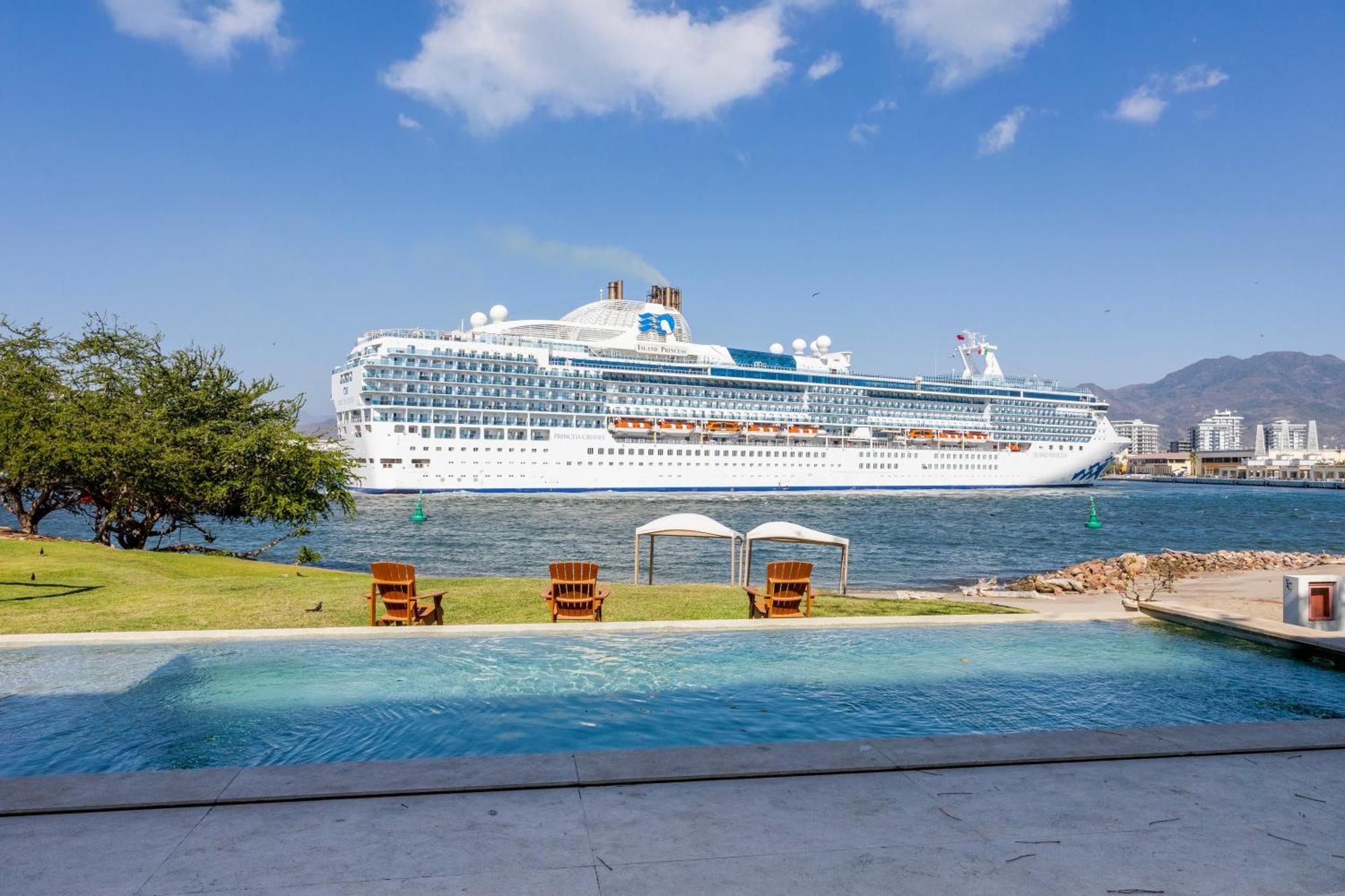 Capitalia Tres Mares Residences & Marina Apartahotel