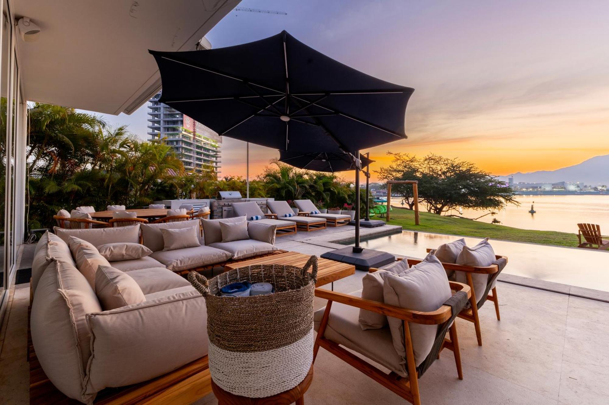 Capitalia Tres Mares Residences & Marina
