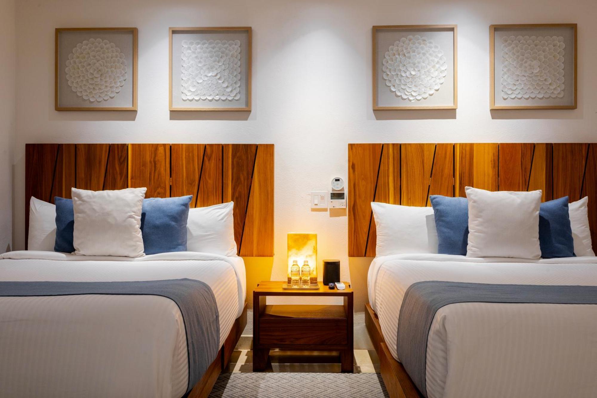Capitalia Tres Mares Residences & Marina Apartahotel