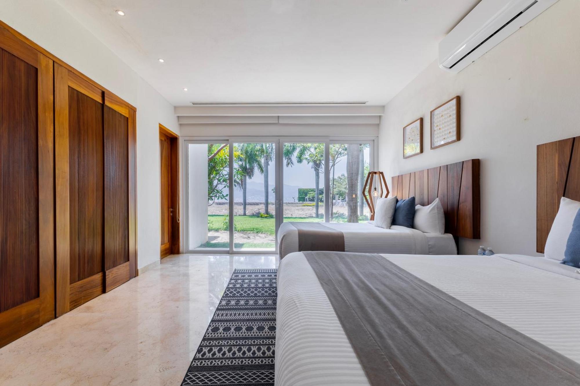 Capitalia Tres Mares Residences & Marina Apartahotel