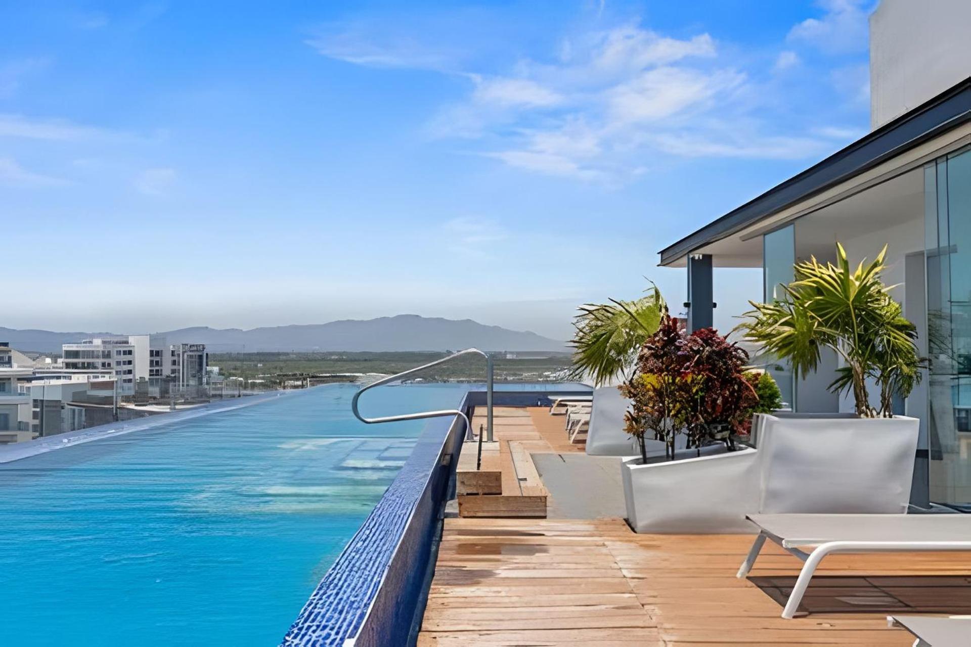 Zoho Skies By Monyxbnb Holiday home