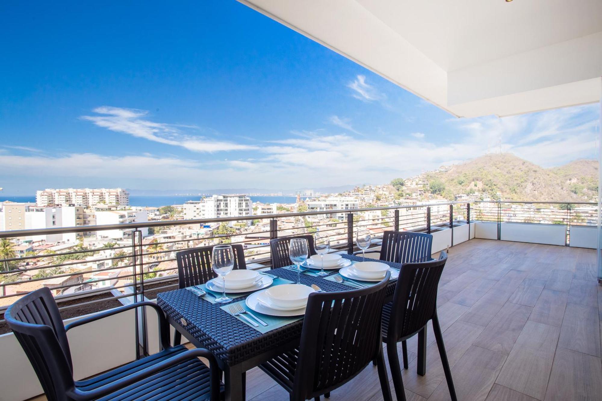 Maxwell Residences Romantic Zone Hotel 4*