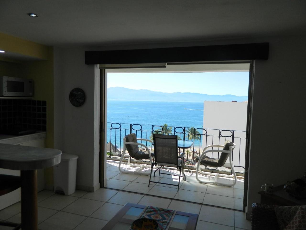Apartamento Beachfront Beside La Isla Mall *