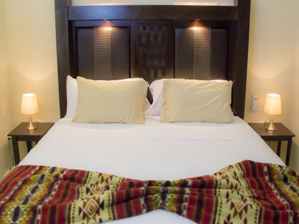 Luxury V177 Romantic Zone