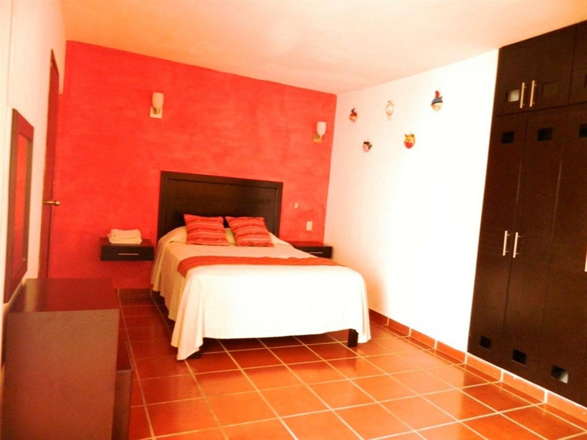 Hotel La Iguana Vallarta Lgbt Adults Only - Romantic Zone - Party Clubbing Street