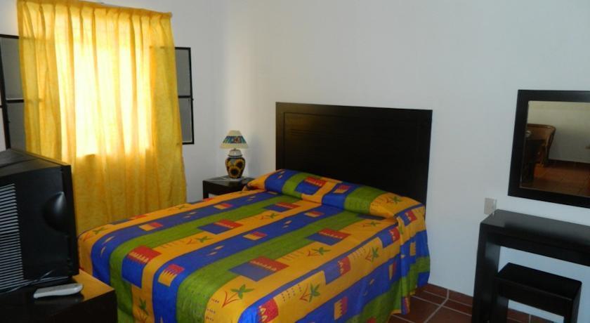 La Iguana Vallarta Lgbt Adults Only - Romantic Zone - Party Clubbing Street