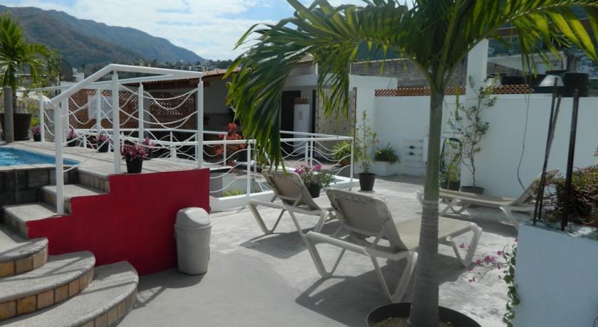 La Iguana Vallarta Lgbt Adults Only - Romantic Zone - Party Clubbing Street Hotel 3*