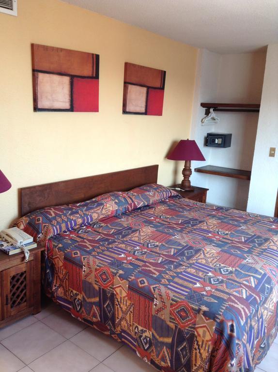 Torre De Oro Hotel Puerto Vallarta