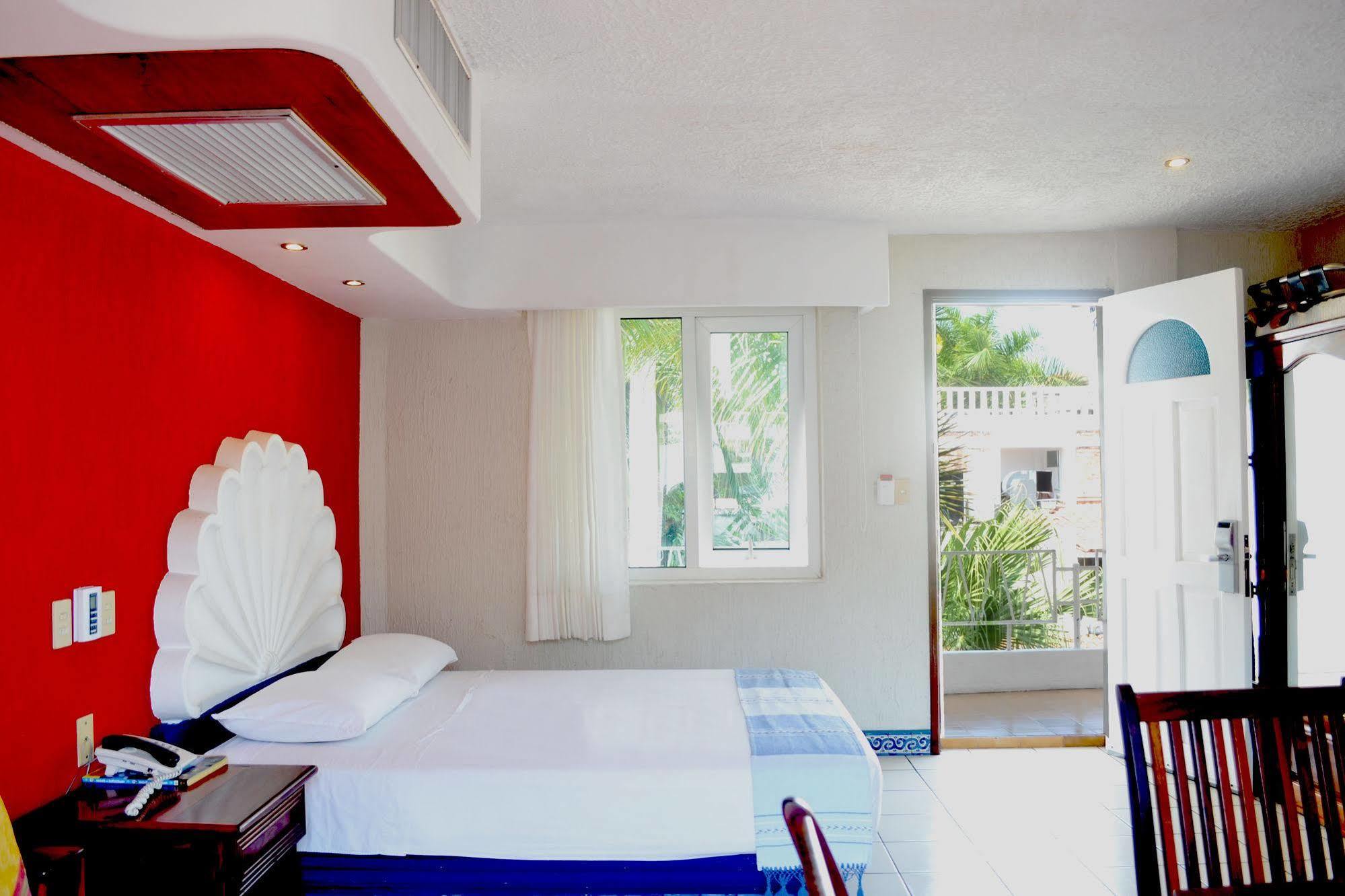 Río Malecón Hotel
