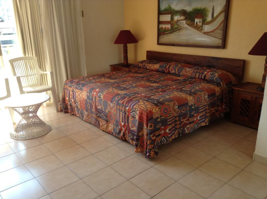 Torre De Oro Hotel 4*