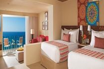 Holiday 3*