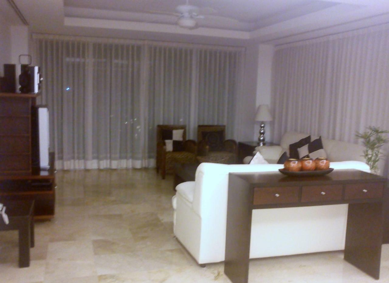 Shangri La Marina Vallarta