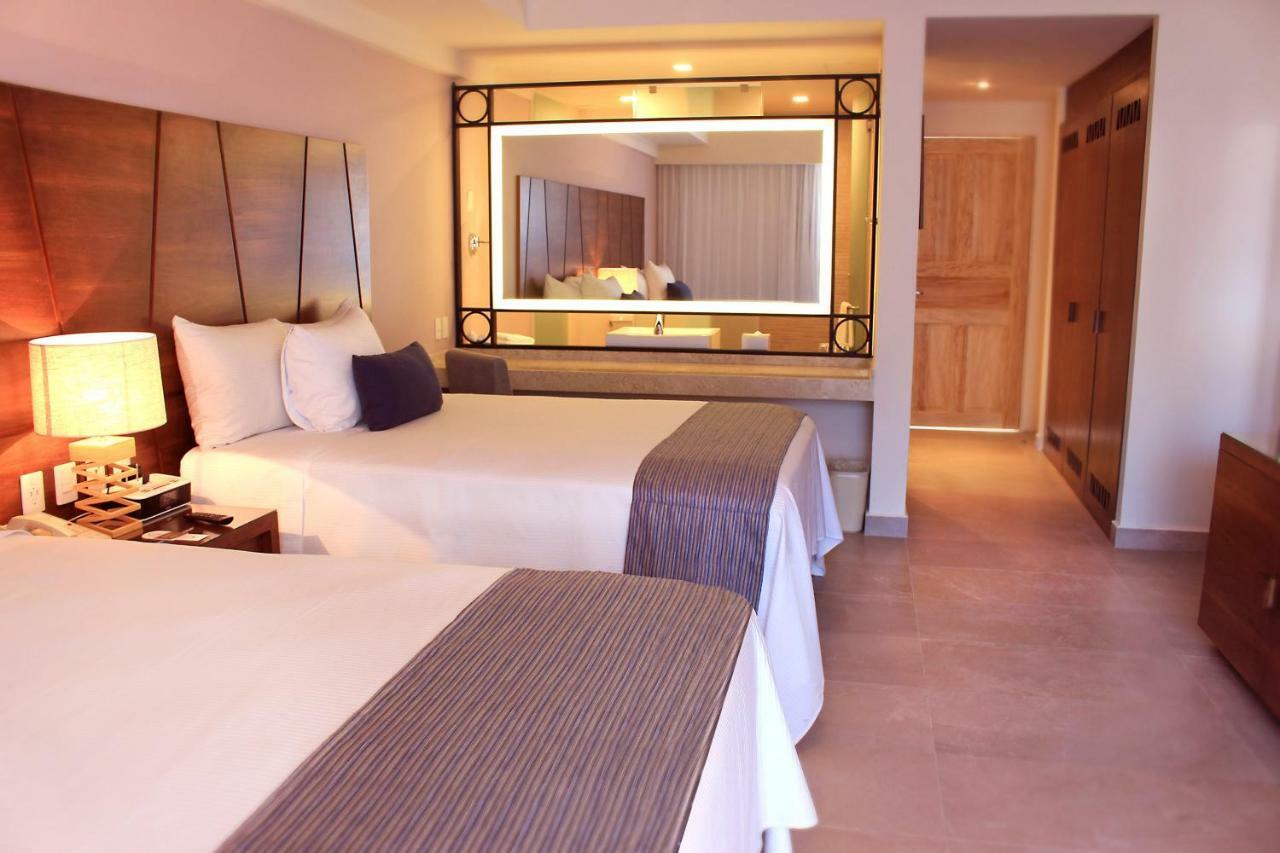 Crown Paradise Golden - Adults Only 5* Puerto Vallarta