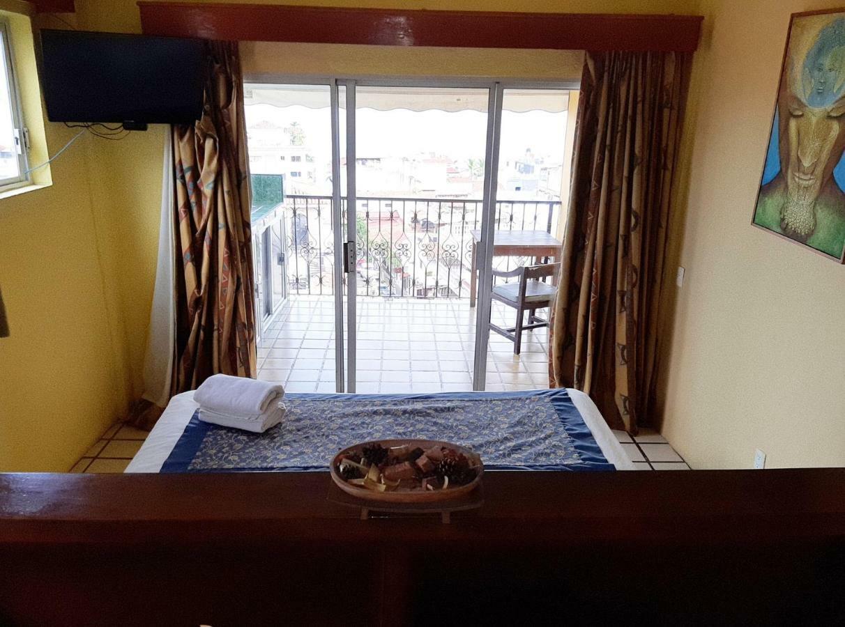 Bed & Breakfast Vallarta Suites 3*