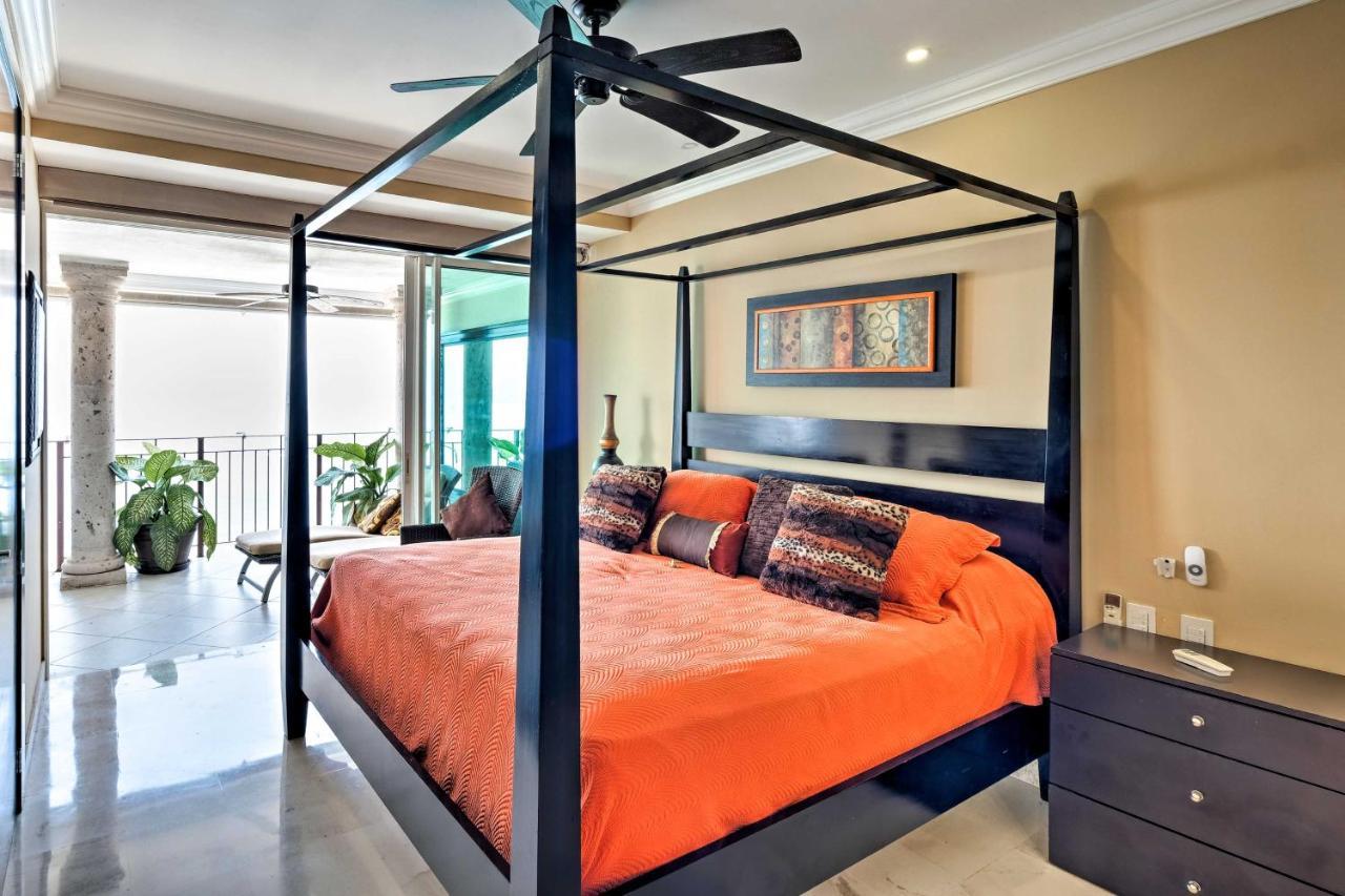Apartment Beachfront With Wraparound Balcony! *
