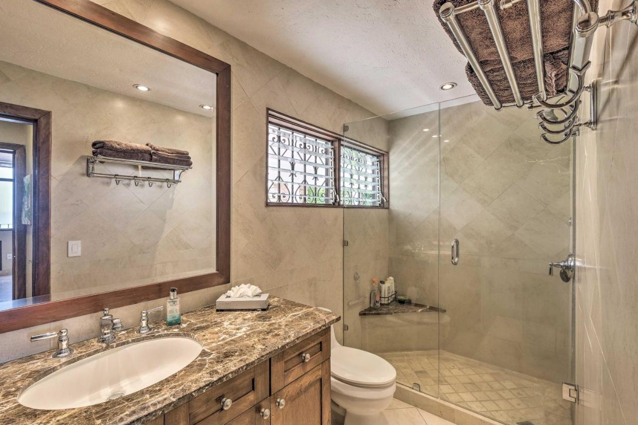 With Pool Access And Pacific Ocean Views! Apartment Puerto Vallarta